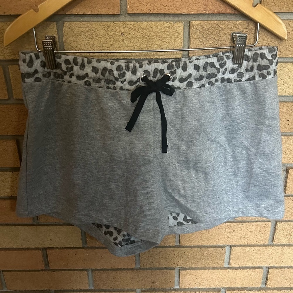 NWT Cosabella Grey Leopard Print Drawstring Pajama Lounge Shorts Size Large